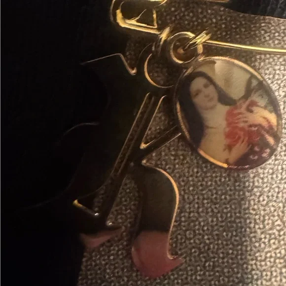 Christopher Kane Saint Teresa Virgin Mary Black Cropped Sweater Size XS Pins - Picture 15 of 16